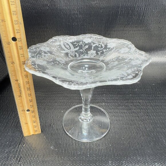 New Martinsville Viking Clear Footed Compote Etched Votives Manganese 365nm Set2 - Picture 11 of 15